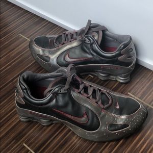 Nike Shox Size 10.5